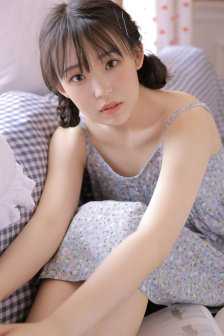 浴室吃奶电影在线观看